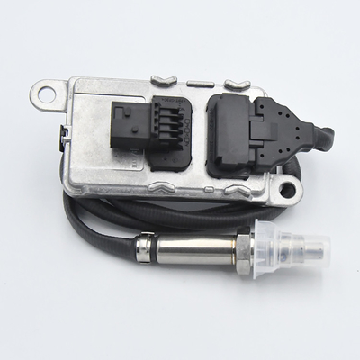 Kinerja Tinggi 2139930 5WK97348A 24V Sensor Oksigen Nitrogen Untuk Truk DAF