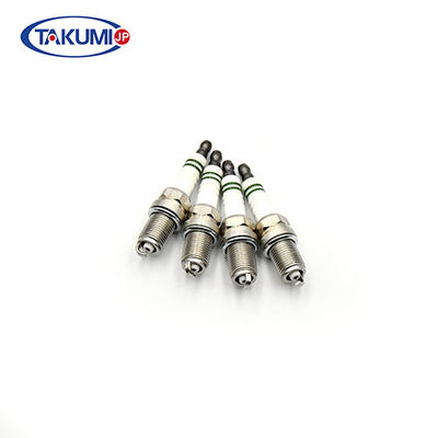 Tembaga Inti Busi Otomatis Nikel Paduan Elektroda Celah 0.8mm Untuk LAND CRUISER