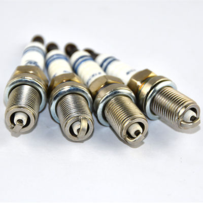 OEM K6RTC Automotive Spark Plugs 19mm Mencapai Suku Cadang Mesin Mobil